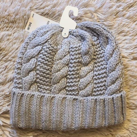 💫MICHAEL KORS Cable Knit Fleece Lined Cuffed Beanie Hat, Gray - Picture 4 of 5